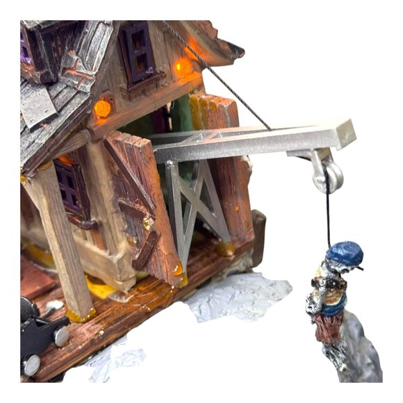 Lemax Spooky Town Isle Of Doom Lighthouse Animated & Sound Halloween Decor READ - Picture 9 of 15